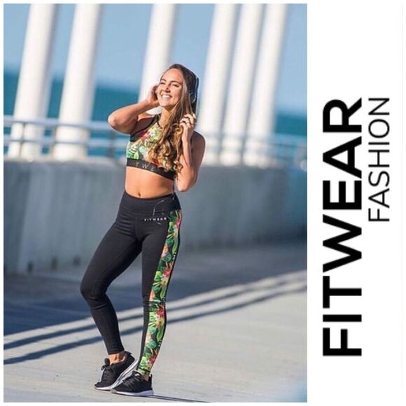 FITWEAR FASHION - NWT- L Sz 12 Tropic Power Leggings. Super Soft & Sculpting - Picture 1 of 14